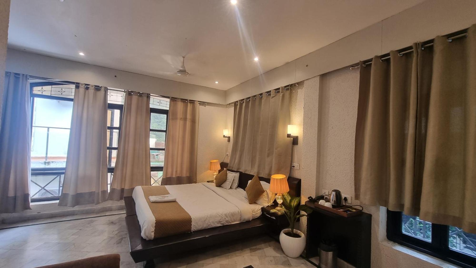 Praana Wellness Resort By Around Stays Rishīkesh المظهر الخارجي الصورة
